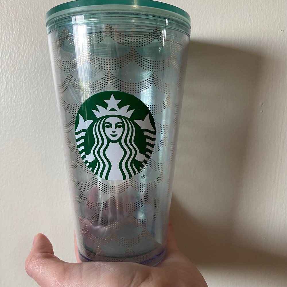Starbucks Tumbler‎ Grande Cold Cup No straw Green Mermaid Scale Iridescent 24 oz